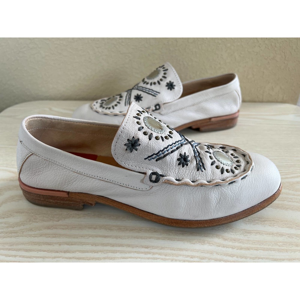 A.S.98 White Embroidered Loafers - Picture 2 of 10
